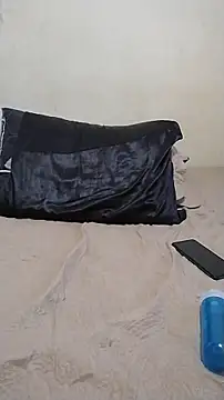 emanuelle_manu (F young) - Foder a bct + prendedor de mamilo e Lush