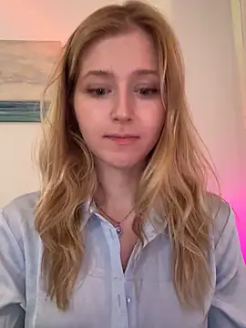 lunarase (F young) - Wild cat dance