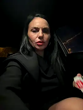 kimkelly13 (F milf) - BIG SQUIRT!!!!!+ video squirt  public