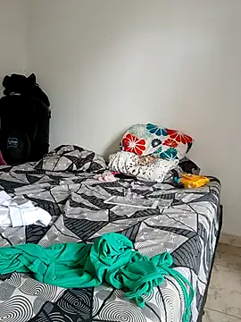 leiris_y_fred_01 (G milf) - NAKED X 5 MINUTES