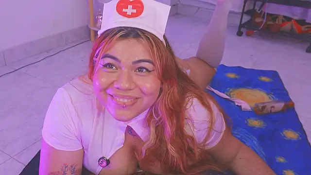 Samanta_Bigboos webcam