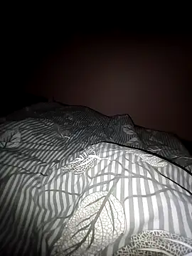 paradise777777 webcam