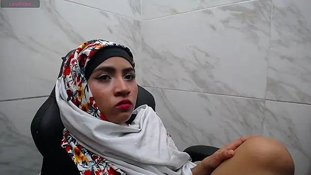 Neesha__ webcam
