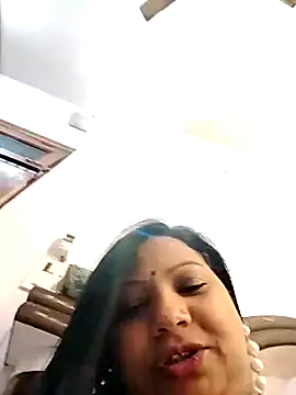 Cute-Janvi20 webcam
