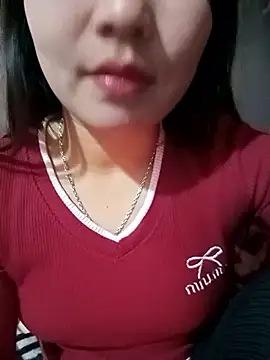 -lanaa- (F young) - Help me 🙏