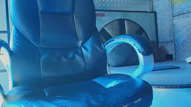 petersanders1 (M twink) - CUM in my mouth