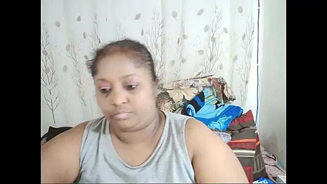 indiantasha (F milf) - tantalizing tasha.early brithday spoiled