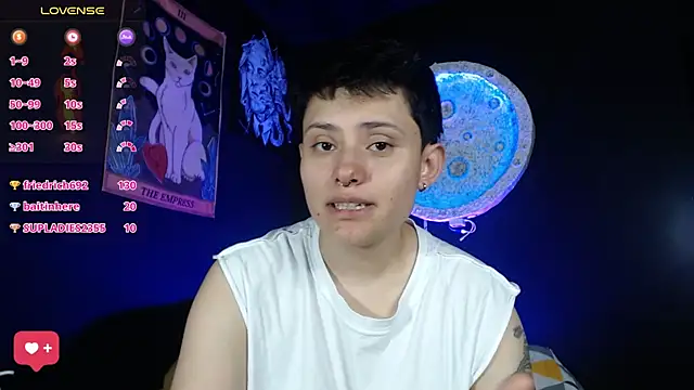 girl_intense444 (F young) - Fuck pussy + squirt💦🔥🍆