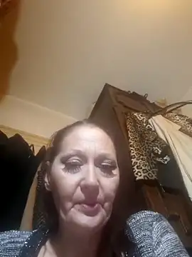 dominatrixredsonyja (F milf) - Blowjob cum on face slapping