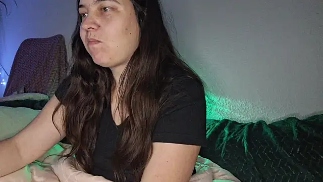 Cyndee_Winter webcam