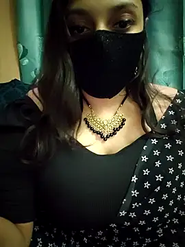 beautiful_hot_lady (F young) - Chocolate on boobs 🍫🍫💋💋🍒🍒