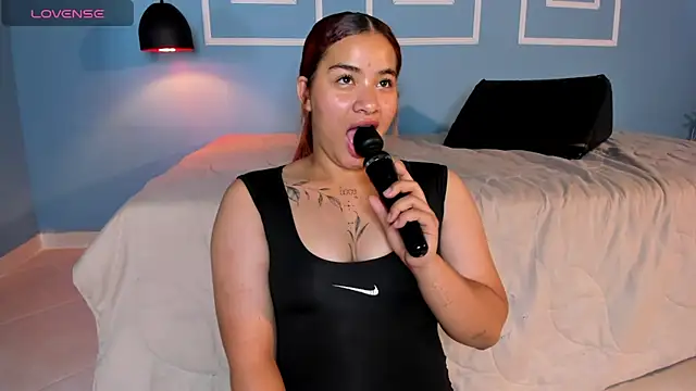 zaily_zcc (F teen) - undress me