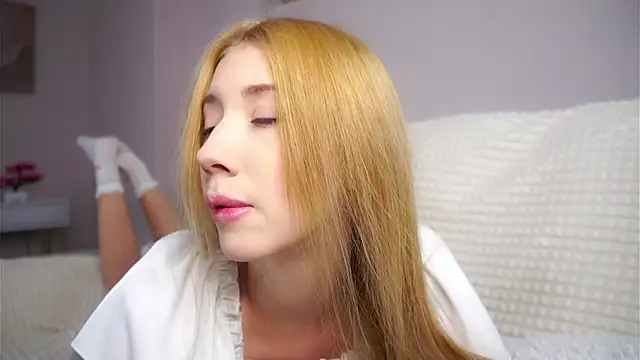 sunnivacovil (F teen) - 💕Lily show your sexy bunny💕