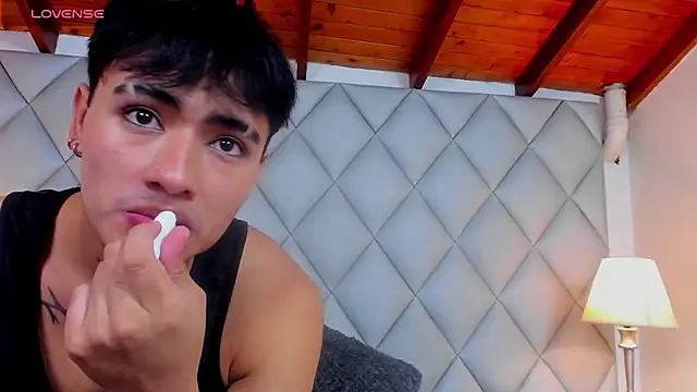 clement_reyes (M twink) - get naked