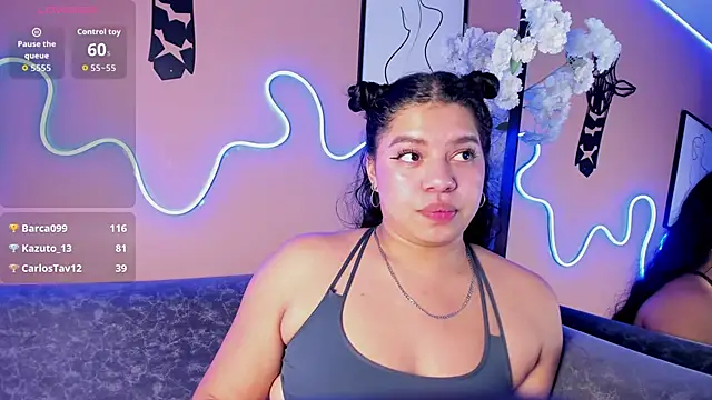 ella_evans_ (F teen) - Remover Panty+ Lush x1min💦🔥