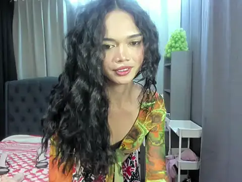 yunxieesweetgurl webcam