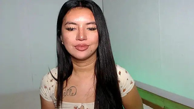 thinker_belle webcam