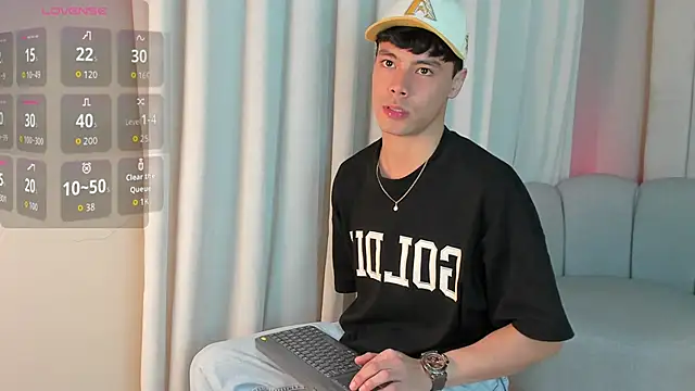 Dammon_Stallion webcam