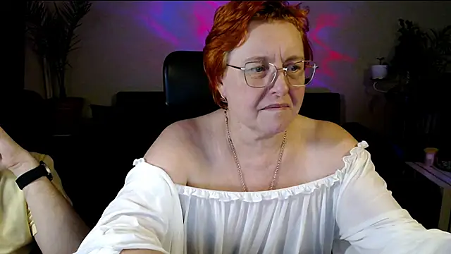 JoannaAndNeighbour webcam