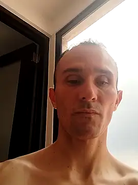 nacho18hot (Ask my age) - Cruising públic