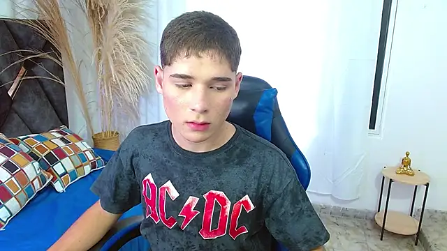 mattass18 (M twink) - Hard Dick (50) Goal: Make cumshow