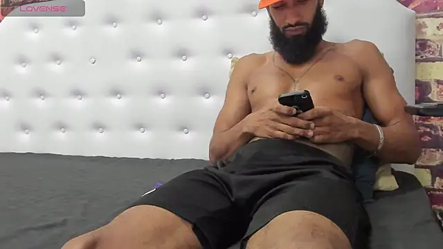 damian_shakur (M young) - cum show