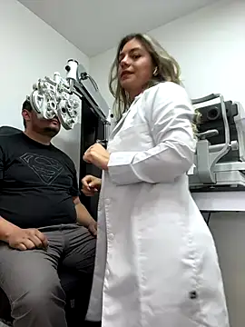 alicee16 (Ask my age) - fuck me in the patient's chair