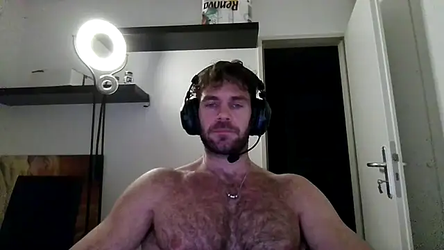 alpha-hunk webcam