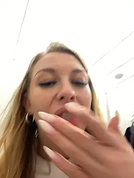 Sweet___Emily webcam