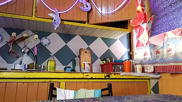 jony_marta (F young) - show ass