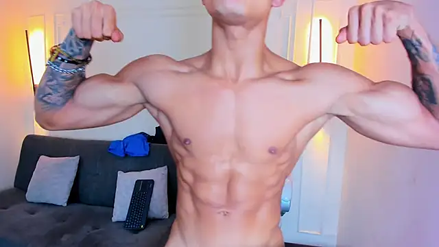 Paradise_boy_s webcam