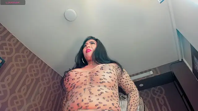  Janna_Rousse_ chat room