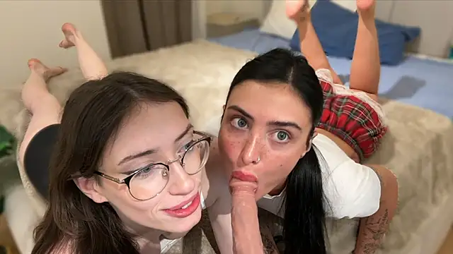 Kelly_Berry__ webcam