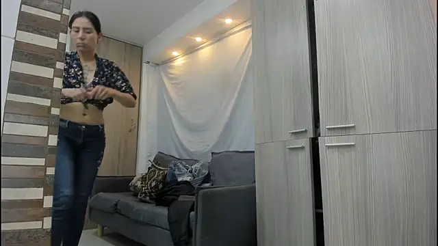 mhelanny2 (F young) - goal