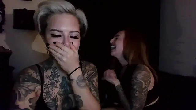 alexandersonxo (G young) - flash tits