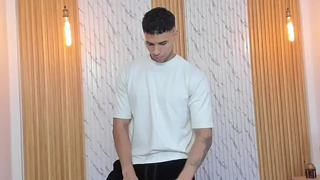 thomas_walker0 (M young) - Exercise naked