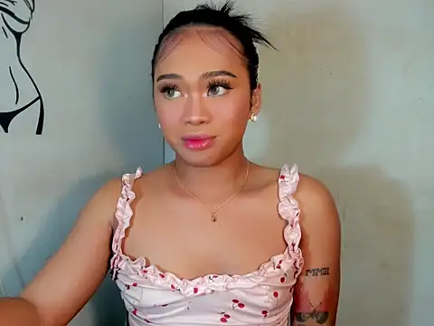 Exotic_alyssa69 webcam