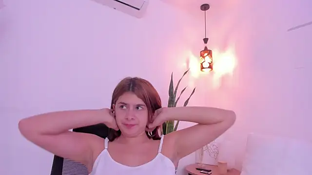 kaylajhonnes6 (F young) - Remove shirtand skirt😈🥵