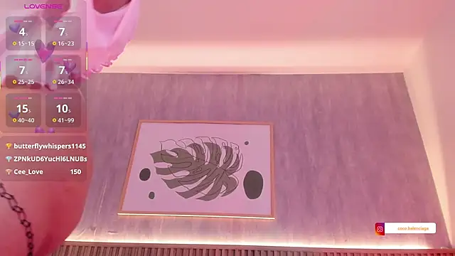 Coco-balenciaga webcam