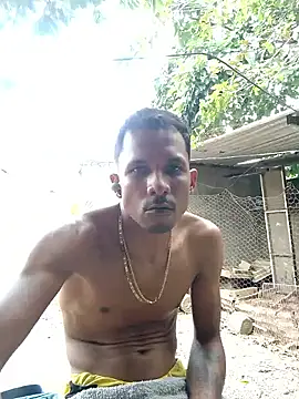 blackhot30 (M young) - Desnudo al aire libre