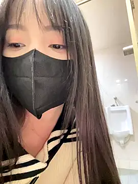 xiao-lin (G young) - 户外男厕所假阳具抽插2分钟❤️dildo 2min