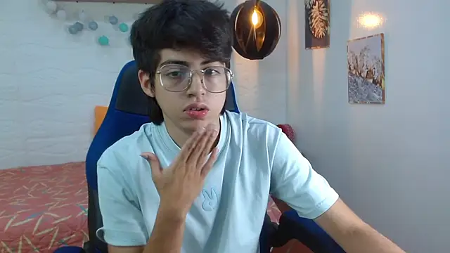 jhoellx (M young) - Full naked nad hard cock