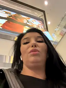 tisha_busty (F milf) - Fuck the pussy with a HUGE DILDO