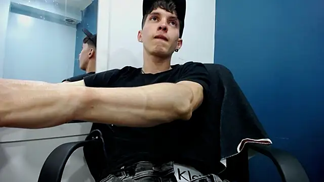 jheampiiero (M young) - slapped balls