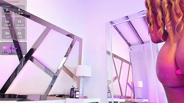 ElisabethMassey webcam