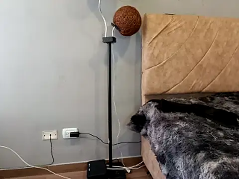 Sweetlove_243 webcam