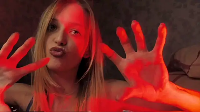 evvie_summn1 (F young) - SPIT ON BOOBS