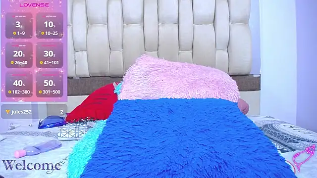 DollCoquette27 webcam