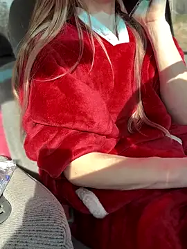 GoldenFlameGoddess webcam