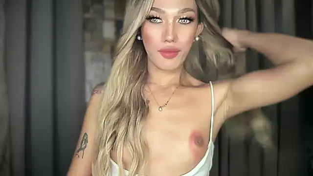 Hotsugarmollyxx webcam